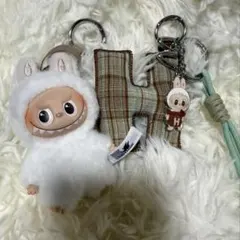 【H】POP MART ラブブ　イニシャル　ぬいぐるみキーホルダー＆チャーム