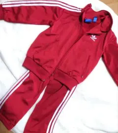adidas レッド ジャージセット　100