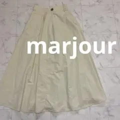 マージュール marjour フレアロングスカート ベージュ　春夏　レディースのサムネイル