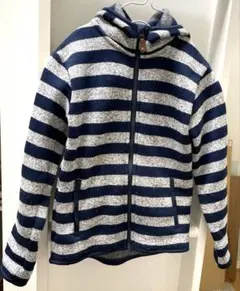 H&M 裏起毛パーカー　120-130cm