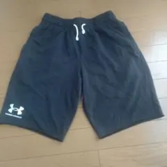 アンダーアーマー ハーフパンツ Lサイズ ブラック
