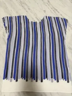 PLEATS PLEASE ドット柄 半袖 トップス - メルカリ