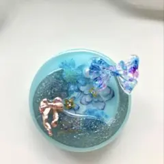再販リクエスト❎】レジン ヘアゴム 白猫ちゃんと黒猫ちゃん リボン◡̈