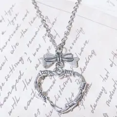 地雷 有刺鉄線ハート Gothic 稀少ネックレス y2k