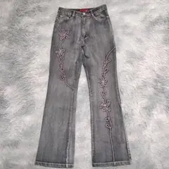 Item thumbnail for item 8127279e-e254-4395-89a3-a5147aa16fc5