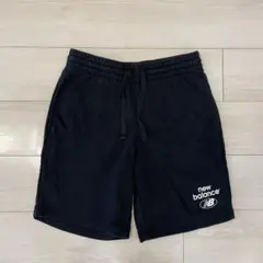 【着用少ない】new balance ハーフパンツ　Mサイズ