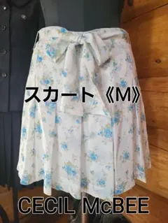 『美品⭐』CECIL McBEEスカート《M》