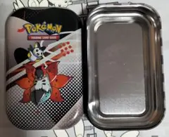 【海外限定】ウルガモス ダメカンケース mini tin　エモンガ