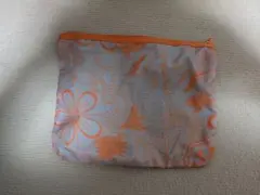 【新品】フランフラン★オレンジ花柄メッシュポーチ
