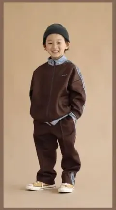 Item thumbnail for item 7de47cf1-f5a2-42dd-9b3d-d34cb6cd5ca1