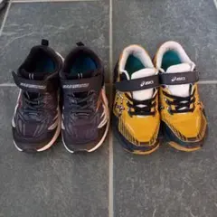 ASICS イエロースニーカー と　瞬足　ブラックスニーカー21.5センチ