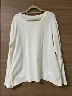 ユニクロ 長袖Tシャツ