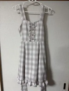 チェック柄 フリル ミニワンピース ピンクベージュ　NOEMIE