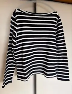UNIQLO ブラック&ホワイト　ボーダー長袖カットソ Mサイズ