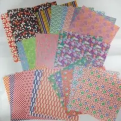 ‡柄物の折り紙(画像①)＋カラフル折り紙(画像②)☆