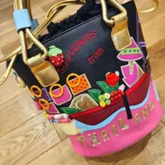 braccialini　レザー　ブルコチオリーニ　アップリケ　バケツ型バッグのサムネイル