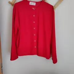 赤いリブ編み長袖カーディガン