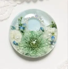 973可憐な♡レジンヘアゴム ピンク～紫マトリカリアのブーケ オーロラ