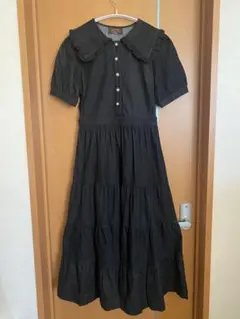 美品axes femme ロングティアードワンピース　デニム パールボタン