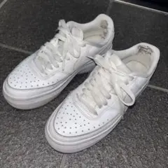 値下げ⚡️NIKE コートビジョン アルタ ナイキ 厚底スニーカー 白　23.5㎝