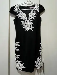 BayBClub 黒刺繍ドレス M