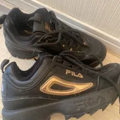 FILA スニーカー ブラック ゴールドのサムネイル
