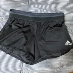スポーツ用短パン