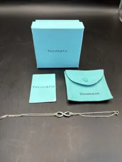 Item thumbnail for item 9654cfd4-5e8b-46dc-a63c-8554e0cdea30