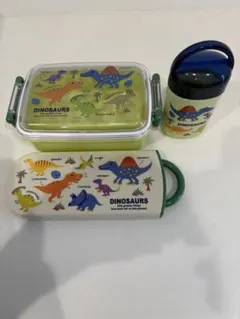Skater DINOSAURS 弁当箱 カトラリー おしぼりケース 3点セットのサムネイル