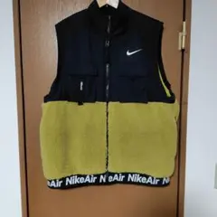 Nike フリースベスト ブラック/イエロー