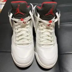 Jordan 5 スニーカー ホワイト/レッド/ブラック/グレー　30センチのサムネイル