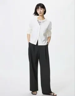 ユニクロ　タックワイドパンツ　M 丈標準