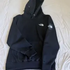 THE NORTH FACE プルオーバーパーカー ブラック