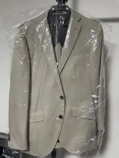 ひ*る様 ベージュ スーツセット (ジャケット・ベスト・パンツ)