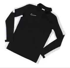 【試着のみ 未使用品】　NIKE 140㎝　長袖　ジュニア　サッカーウェア