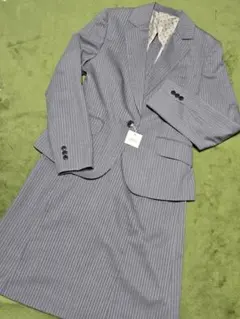 【新品】nline by nozomi スーツ　レディース　グレー　nライン 新品】nline by nozomi スーツ レディース グレー nライン 佐々木希