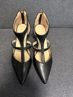 ブラック ポインテッドトゥ ハイヒール　新品