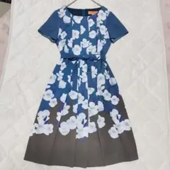 花柄　プリーツ　バイカラー　グリーン　ウエストリボン