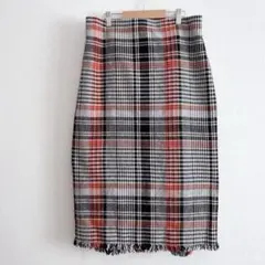フリンジ　スカート　チェック柄　大きめサイズ　3 L ウエストゴム　ミモレ丈　春