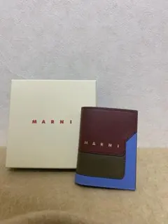 MARNI マルチカラー 二つ折り財布のサムネイル