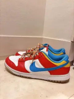 Nike LeBron Dunk Low マルチカラー スニーカーのサムネイル