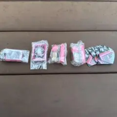 NANA ガチャガチャ　ハチ　4セット