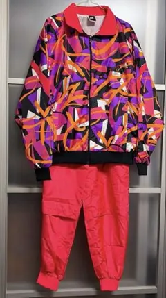 90s NIKE ナイキ ウインドブレーカー　オレンジレッド　ヴィンテージ