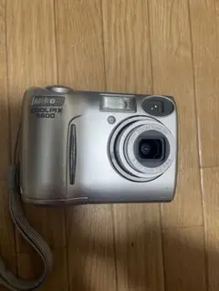 レトロ Nikon ニコン COOLPIX5600 単3電池で使用可能 COOLPIX 5600 | 昔カメラの挑戦 - 楽天ブログ