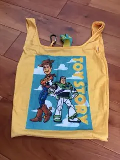トイストーリー エコバッグ ウッディ バズ ディズニー 折りたたみ