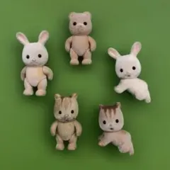 シルバニアファミリー　赤ちゃん　人形　フィギュア　まとめ売り　クマ　リス　ウサギ