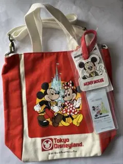 東京ディズニーランド　40周年　復刻　レトロ柄ショルダートート　パスポートケース
