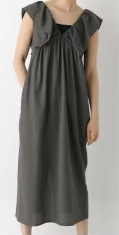 【LEPSIM】未使用　フリルＶネックワンピース