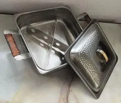 Item thumbnail for item 487821b8-a06d-4b1a-a660-35f92e49b626