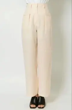 新品　タグ付き　EMODA パンツ　アイボリー